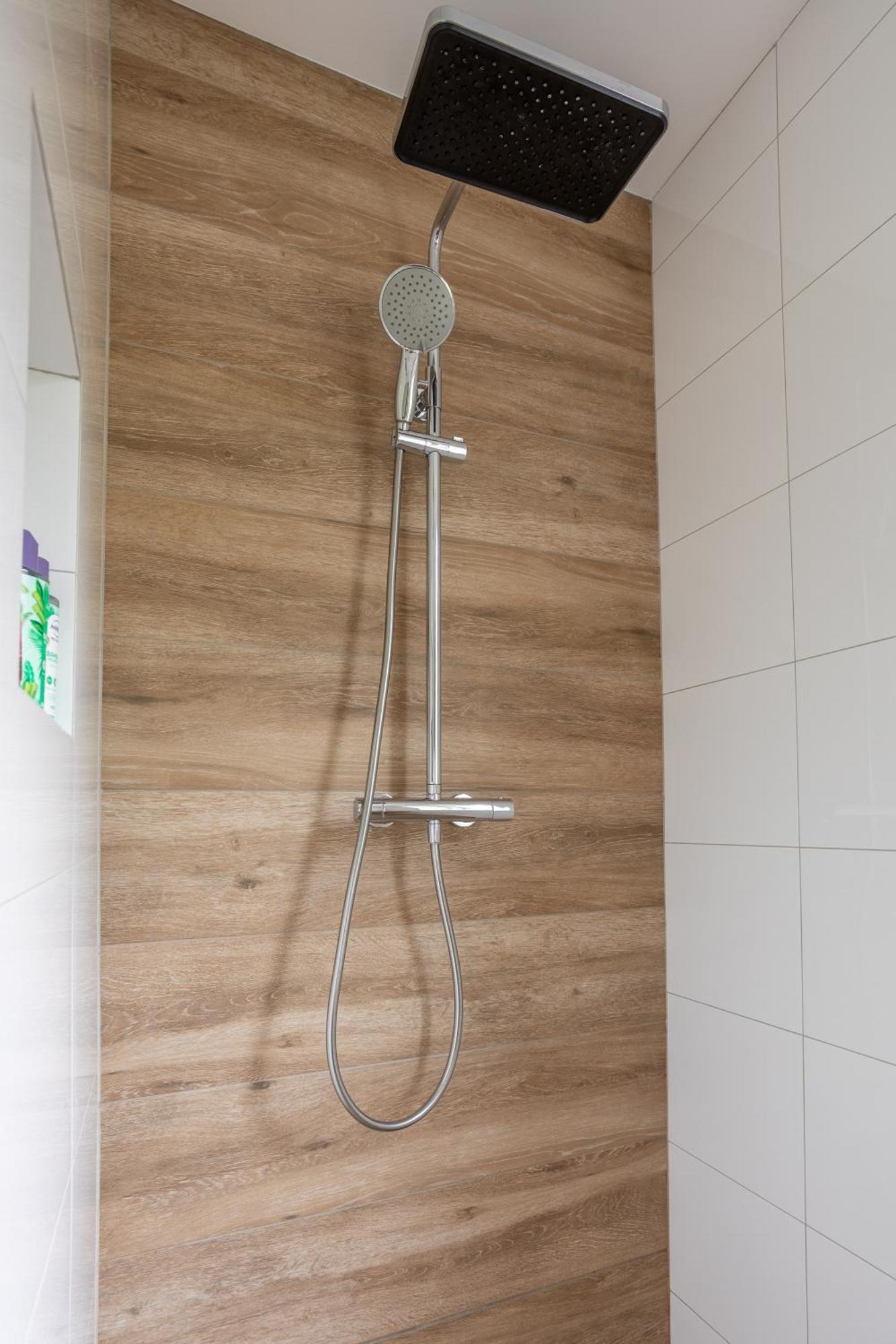 Evergreen Wellness Met Sauna & Hottub Ewijk Bagian luar foto