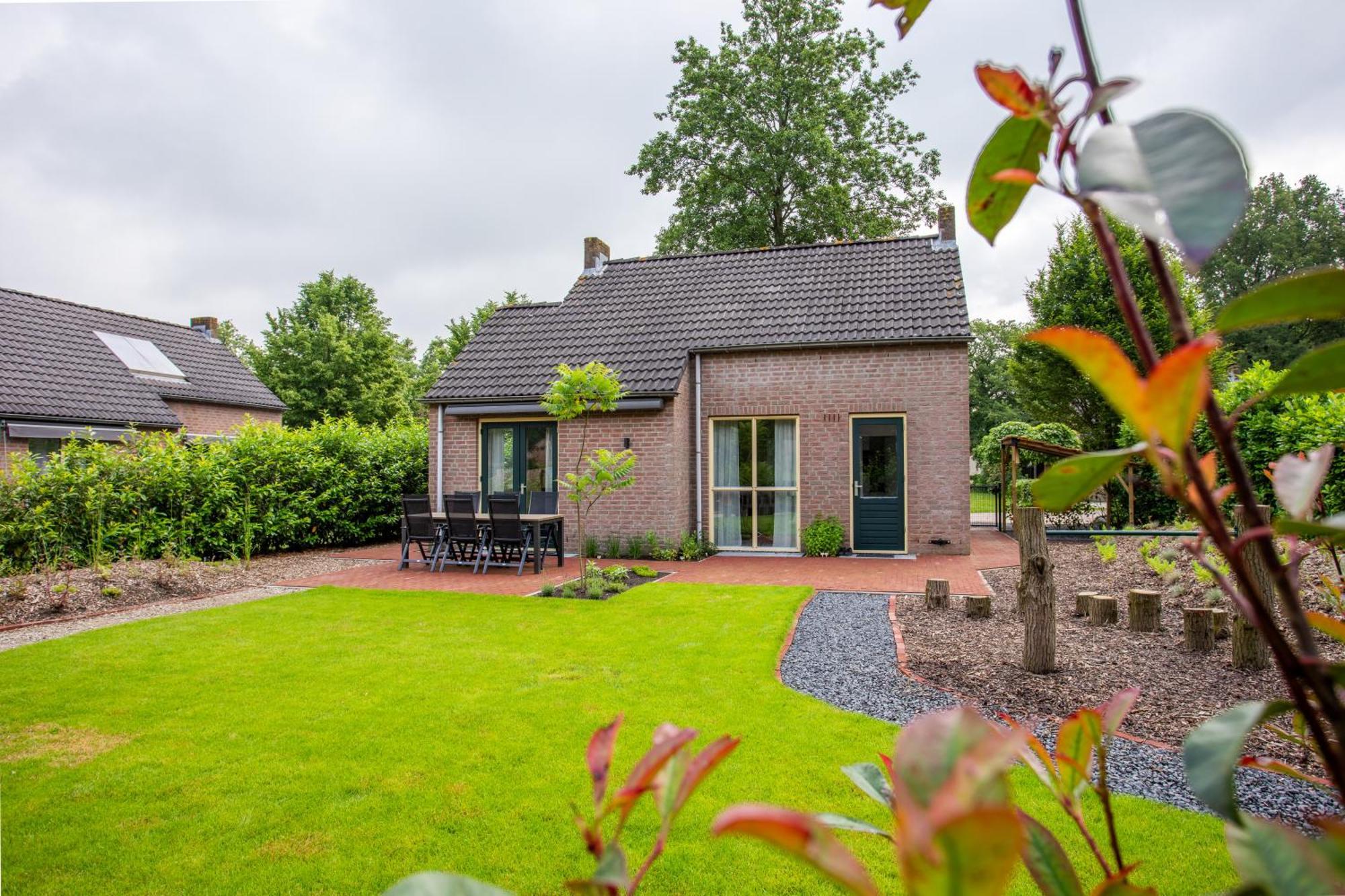 Evergreen Wellness Met Sauna & Hottub Ewijk Bagian luar foto
